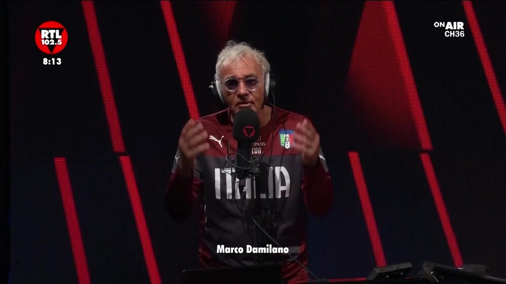 Giletti 102.5: Berlusconi deve farsi da parte?