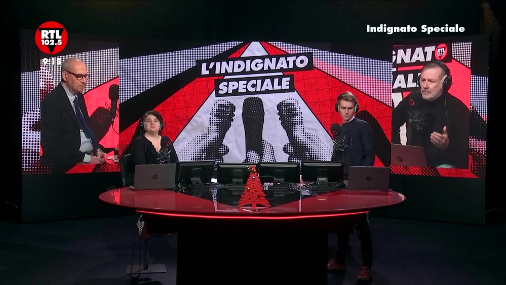 Indignato speciale: il Natale tra crisi e voglia di festa