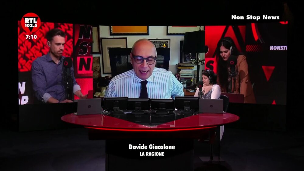 Davide Giacalone: negoziati, truppe e oltraggi