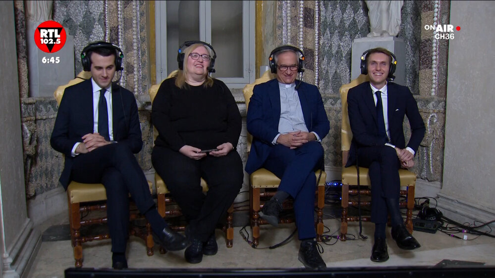 Non Stop News: Dal Vaticano la puntata speciale di Natale